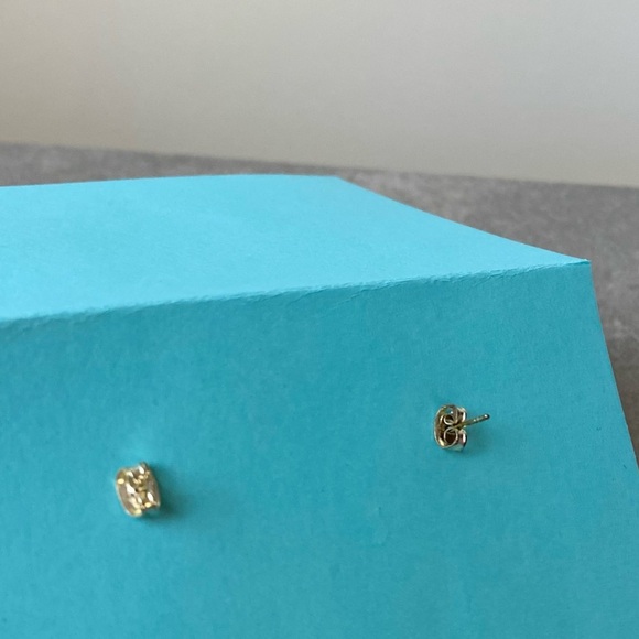 Vampire's Kiss Polymer Clay Stud Earrings - Picture 4 of 4